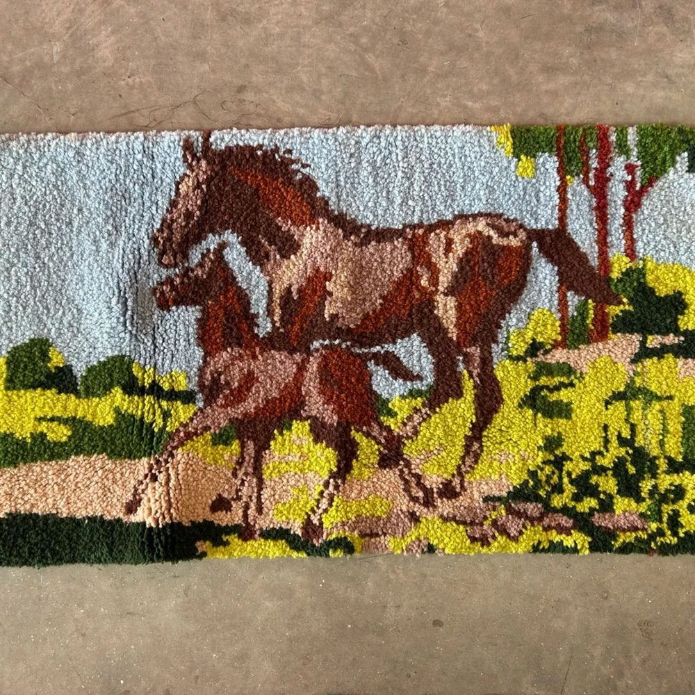 Wild Horse Tapestry Rug - Multicolor